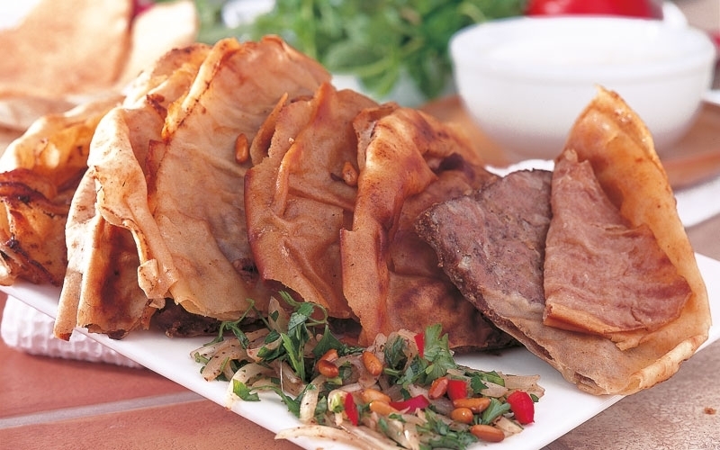 عرايس باللحم والجبنة