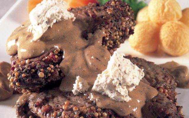 شرائح اللحم مع جبنة بورسان