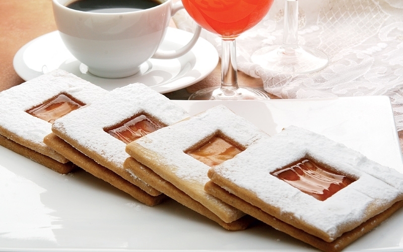 مربعات البسكويت بالزبدة