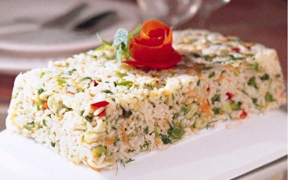 قالب الأرز الربيعي