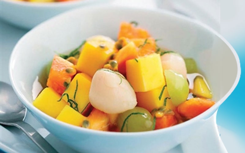 سلطة الفاكهة الاستوائية 