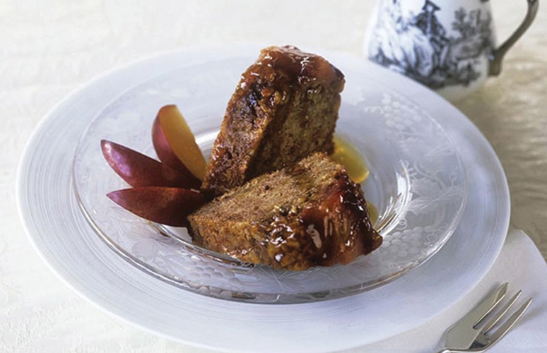 جاتوه الخوخ والتفاح