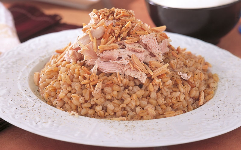 القمح المقشور مع الدجاج