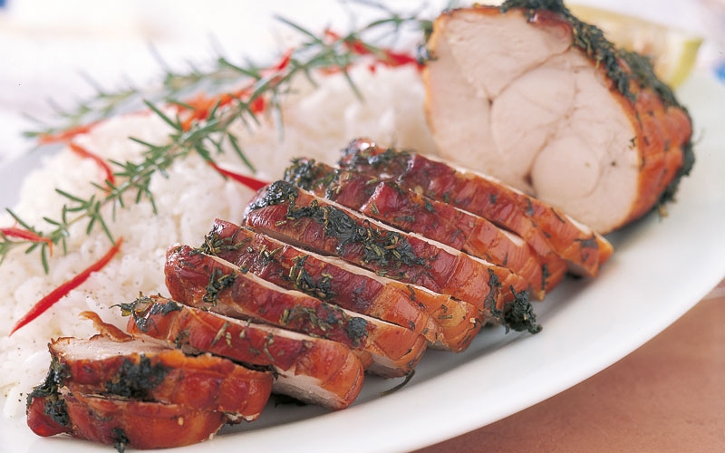 الدجاج المشوي بالأعشاب