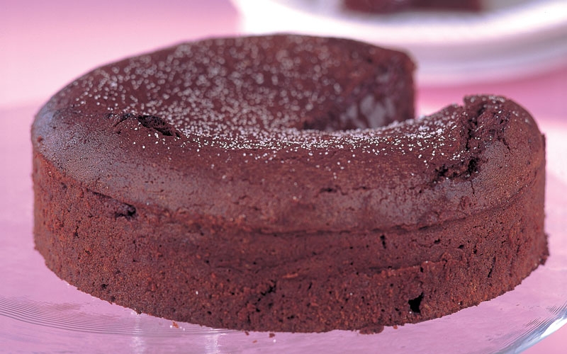 جاتوه الشوكولا الخالي من الدقيق