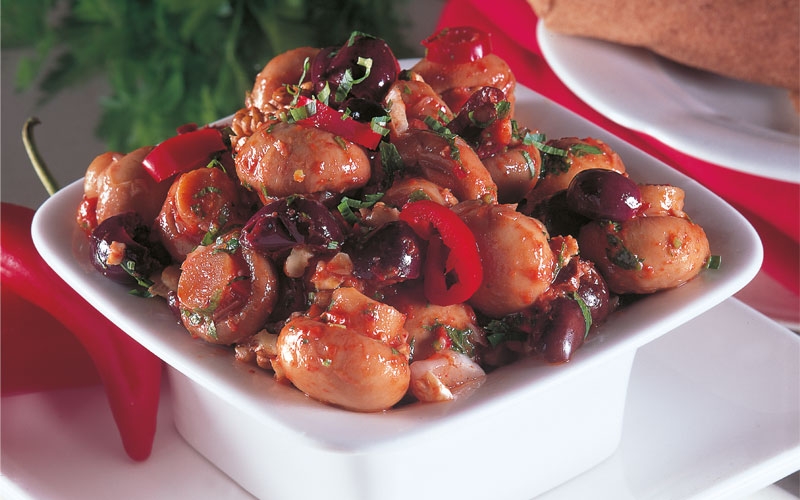 سلطة الفطر والجوز