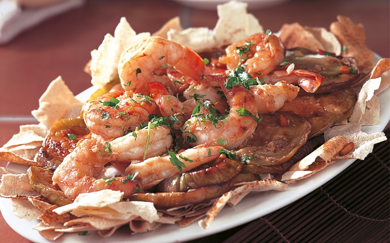 فتّة اللبن والقريدس