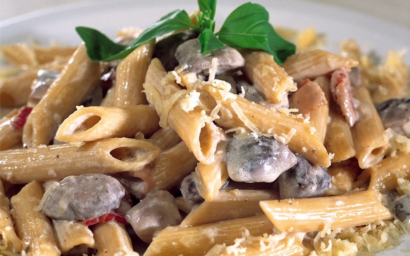 معكرونة بالفطر