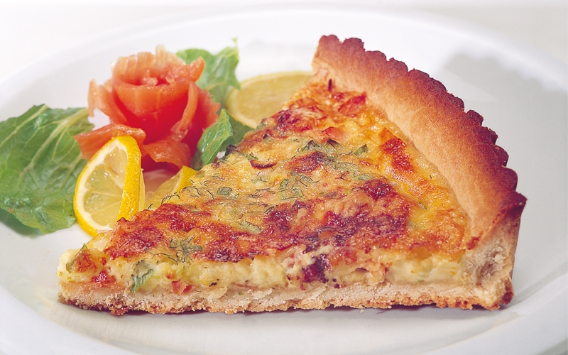 فطيرة السلمون المدخن