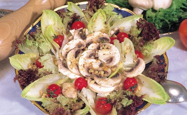 سلطة الخس البلجيكي