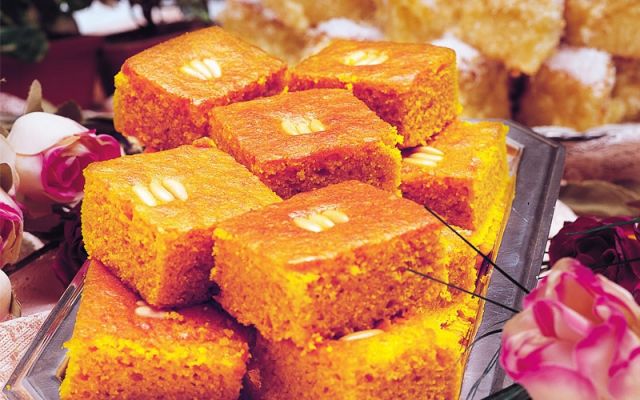 السفوف (كاتو عربي أصفر اللون)