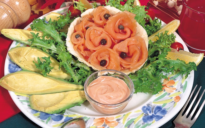 السلمون والأفوكادو