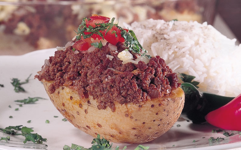 غراتان البطاطا المحشوة باللحم