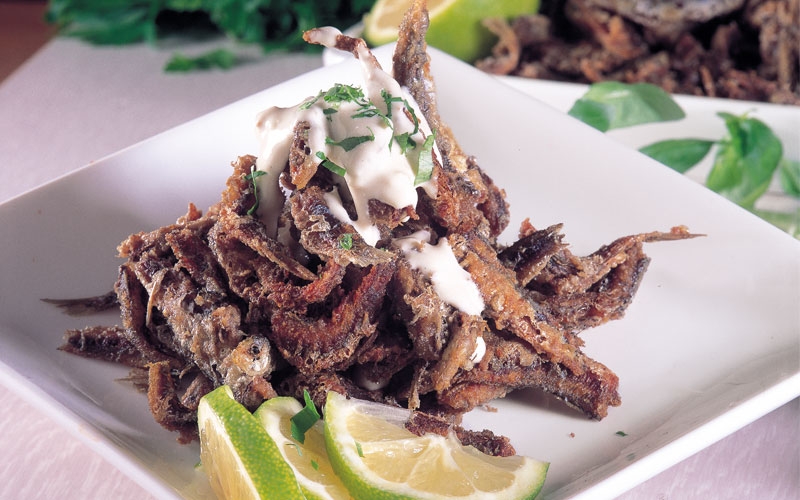 سمك البزري مع  الطرطور