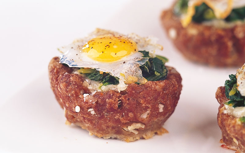 أعشاش السبانخ والبيض