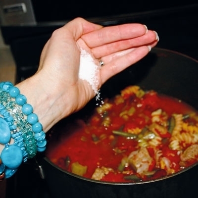 'عيادة لها' مع اختصاصية التغذية