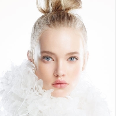 إحصلي على بشرة متألّقة مع مجموعة الكريمات المبيّضة  Dior Snow 