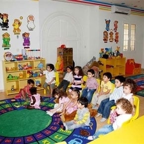 في السعودية جهود فردية للعناية النهارية