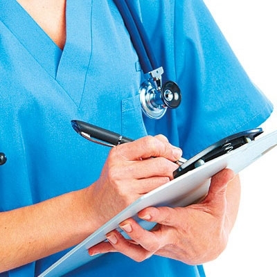 'عيادة لها' مع طبيب أطفال