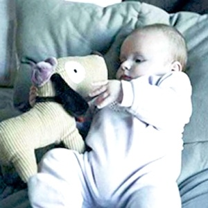 حركات طفلك و خطواته الأولى لا تنسى