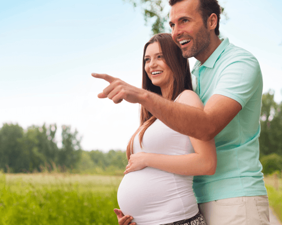 دراسة - الغثيان الصباحي لدى المرأة الحامل قد يصيب الرجل بالقلق والخوف