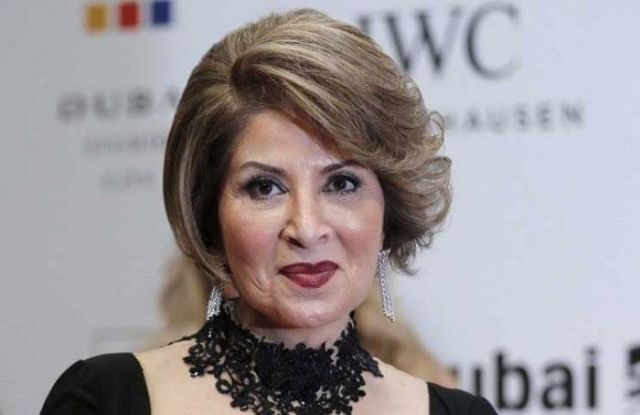 بوسي في مهمة رسمية... ما علاقة الراحل نور الشريف؟