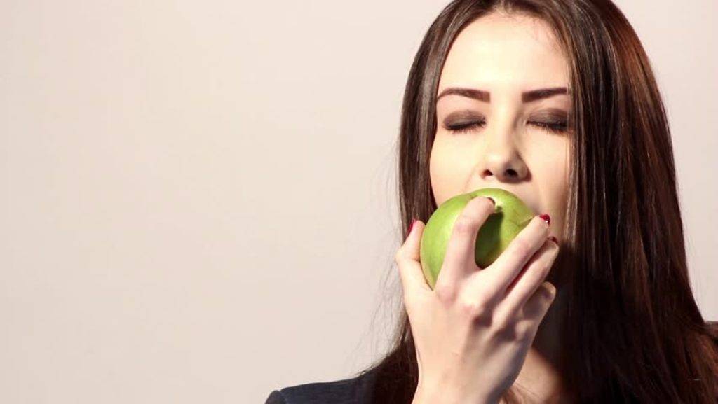 ما تضعينه في طبقك يحميك من سرطان الثدي... لا تنسي هذا البهار
