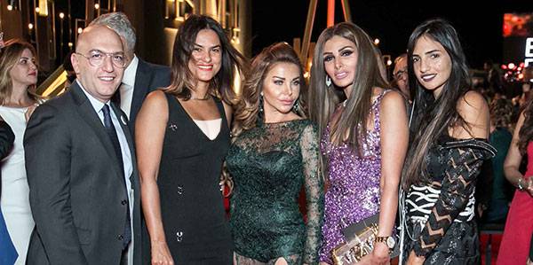 مهرجان الجونة السينمائي وزع جوائزه والنجمات تنافسن على أجمل إطلالة