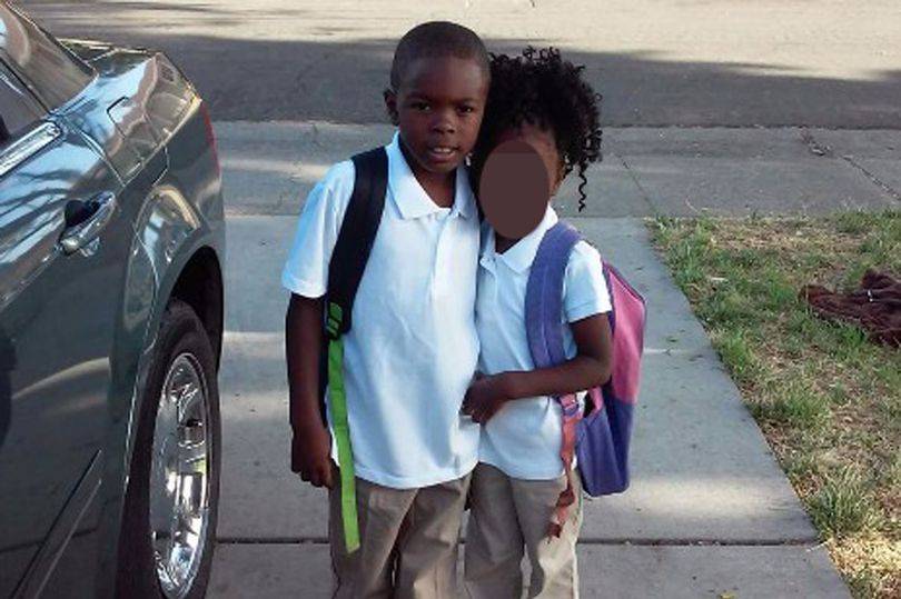 بالصور - طفل حمي شقيقته من الاغتصاب.. فضُرب حتى الموت