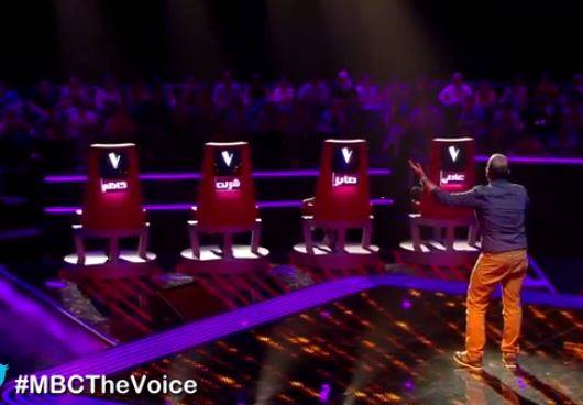 بالفيديو - بعد عدم قبوله في The voice العرب... لبناني يبهر العالم في النسخة العالمية