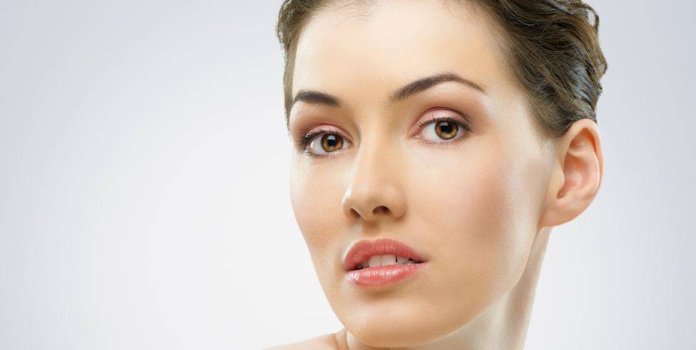 لتبييض كل مناطق بشرتك... مكونات طبيعية و3 خطوات سهلة جداً