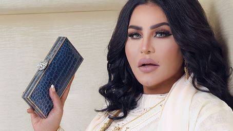 بالفيديو - أحلام كما لم تروها من قبل.. تقلد صوت الأطفال وتتدلل على مدير أعمالها