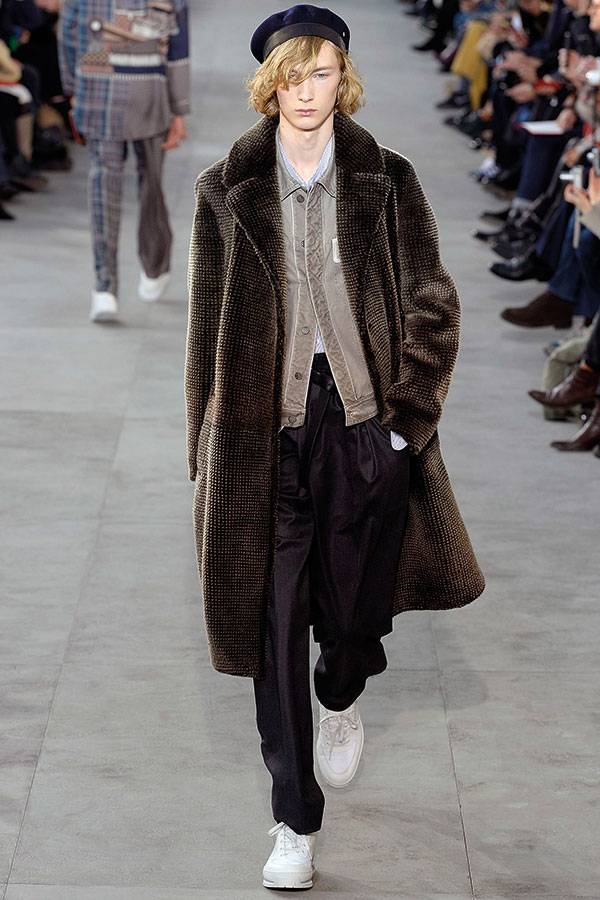 هذه هي المعاطف التي سترافقك خلال خريف وشتاء 2017-2018