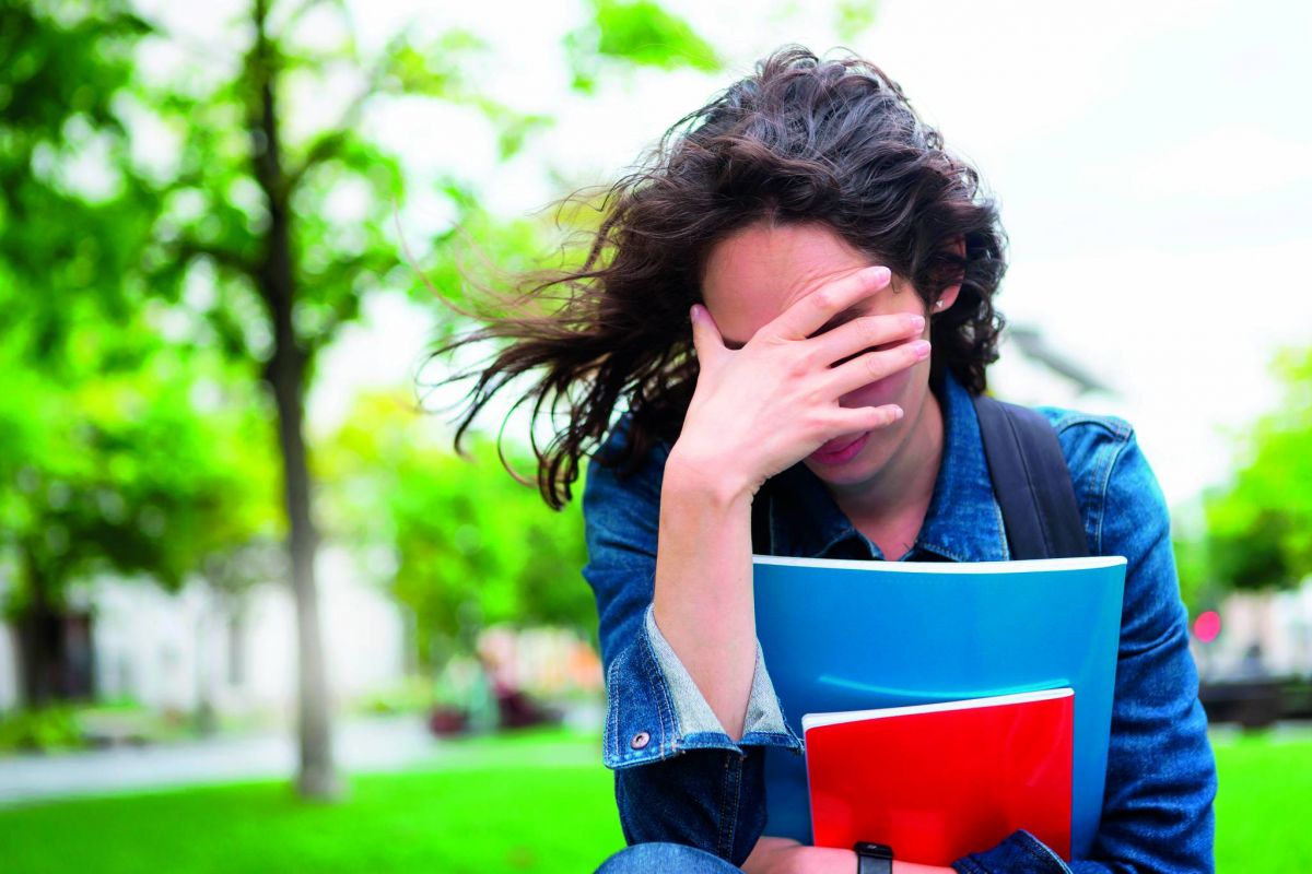 طالبات يكشفن المستور: المدرّس تحرّش بيّ!