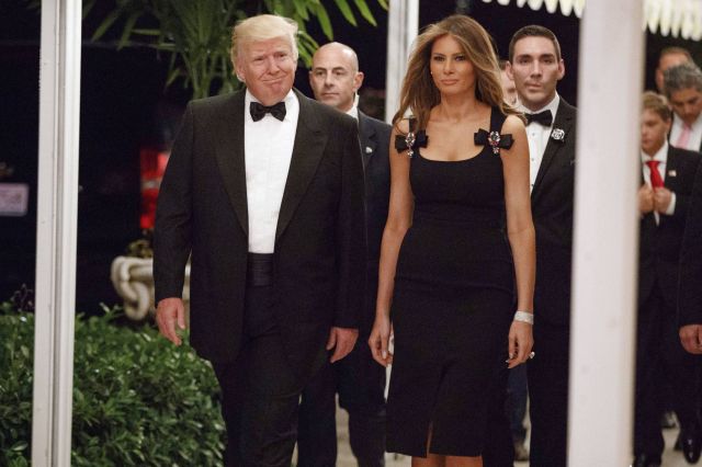 في تسجيل مسرّب - ترامب يتحدث عن ليلة دخلته مع ميلانيا وعلاقته بابنته ايفانكا وهوسه بالنظافة