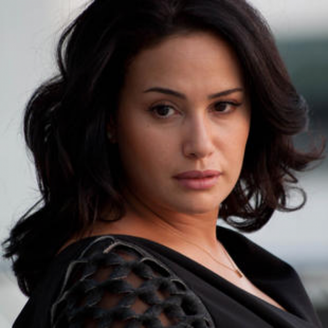 أول تعليق من هند صبري عن رفع العلم التركي على صفحتها في تويتر بدلاً من علم بلدها