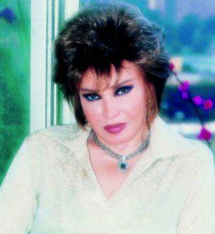 بالصور- صفية العمري تكشف أسرارها وتبدو أصغر سناً