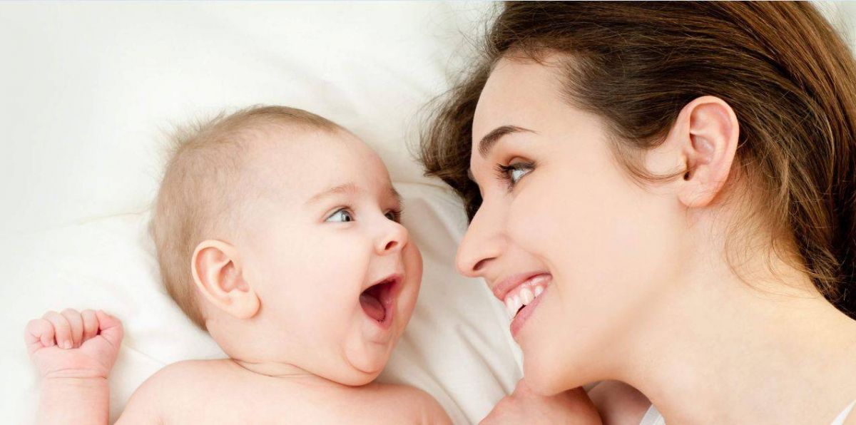 تصيب الكثير من النساء ولا يتحدث عنها الأطباء: 4 أعراض مزعجة تعانين منها بعد الولادة