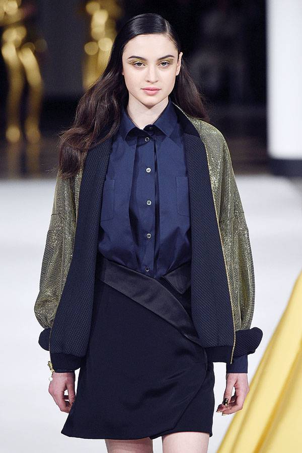 كل ما يبرق حتماً جذاب