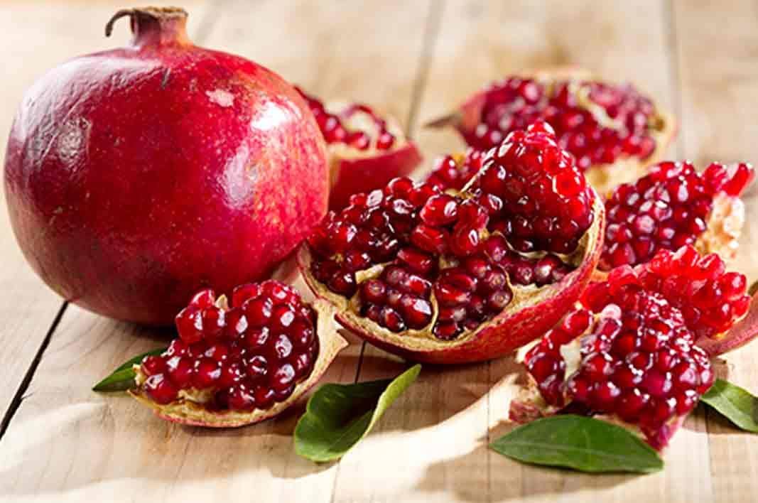 دراسة - ما لا تعرفونه عن الرمان.. تناولوه لمكافحة السرطان
