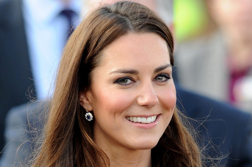 بعد إعلان حملها - كايت ميدلتون تدهش المتابعين بثمن فستانها... كم تتوقعون؟