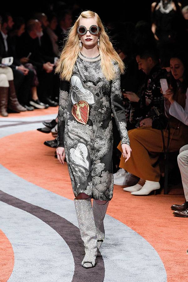 أحذية برّاقة ستضيء أمسيتك