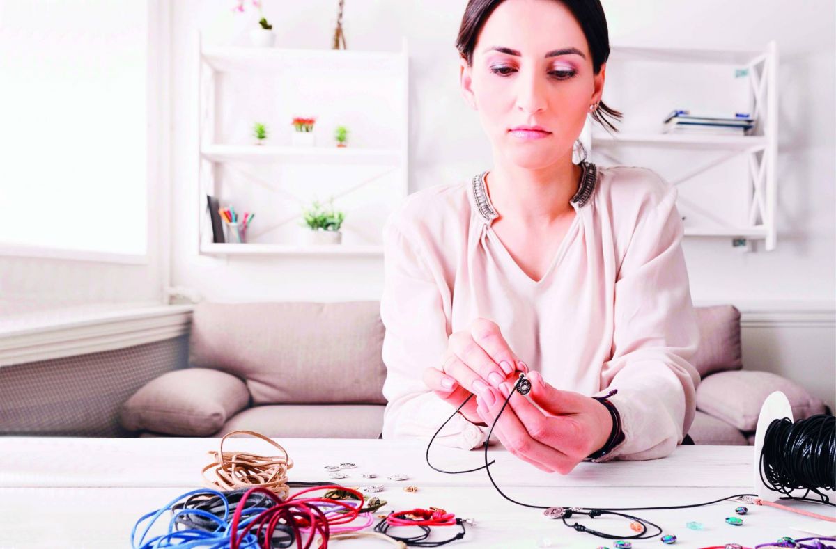 هواية، تسلية، مساعدة فاحتراف! سيّدات يعملنَ من بيوتهنَّ...