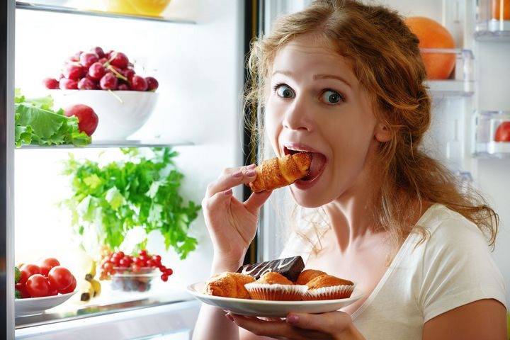 هكذا تتخلّصين من الرغبة بتناول السكر والكربوهيدرات