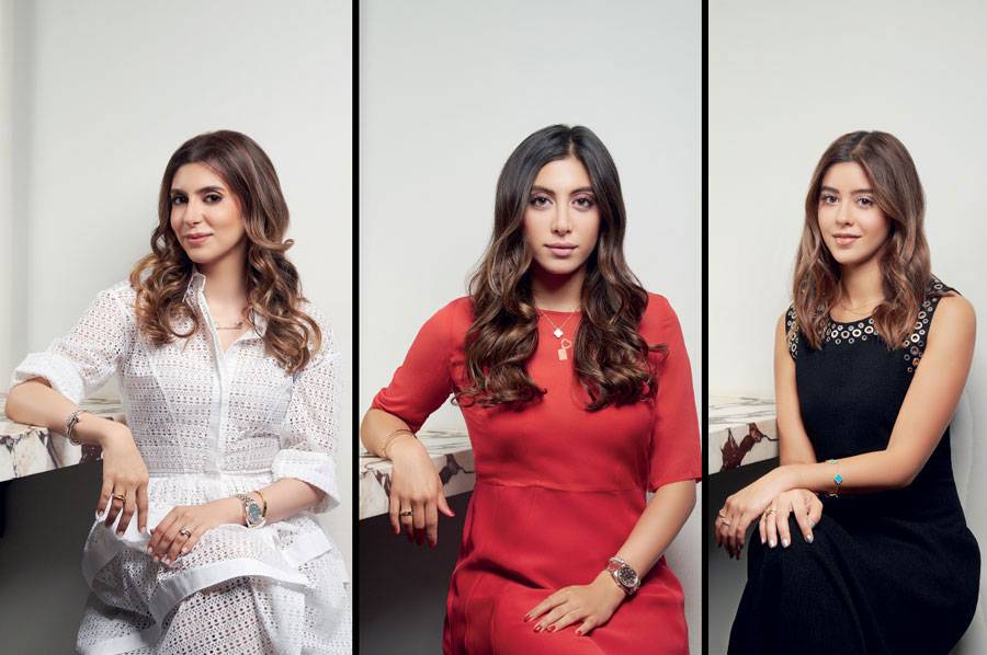 الشقيقات الكويتيات سارة ونورا ودانا الرمدحان... قصة نجاح جمعت بين الجمال والأعمال