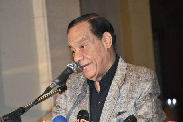 حلمي بكر معلقاً على حالة الفن الراهنة: 