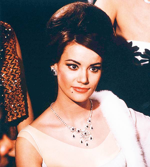 كلودين أوجيه