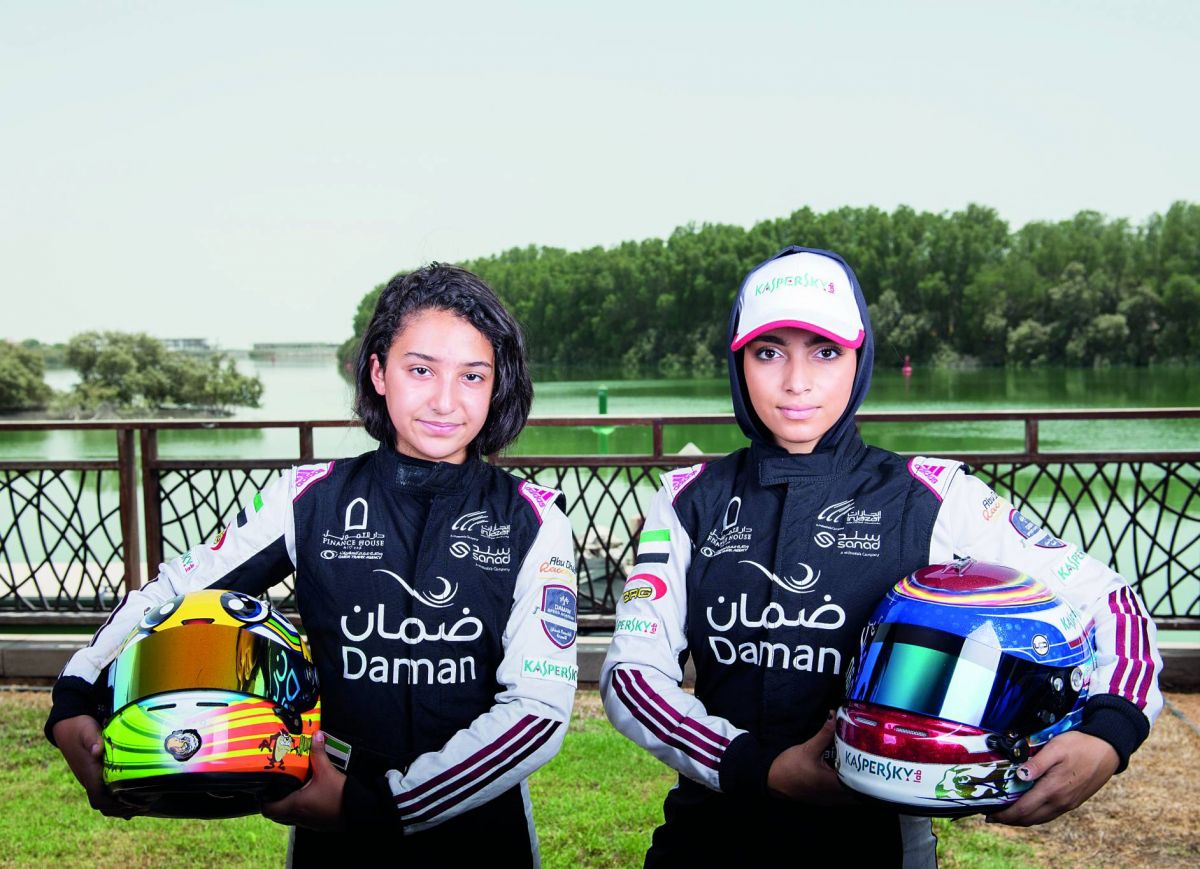 أصغر سائقتين للفورمولا آمنة وحمدة القبيسي: ساعات التدريب لا تتعارض مع الدراسة... ووالدنا بطل سباقات التحمّل