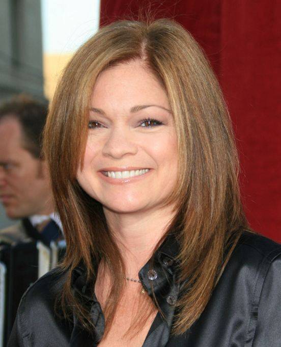 هل تصدّقون أنّ هذه الممثلة تبلغ الـ 57؟ إكتشفوا ما تفعله لتبدو أصغر بـ20 عاماً