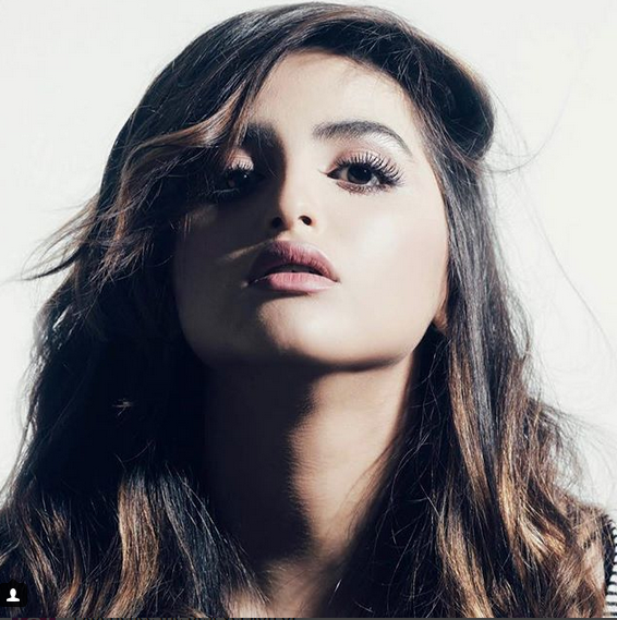 بالفيديو - بعد بكاء دنيا بطمة بسببها... إليكم أول ما قالته حلا الترك وكيف برّرت غيابها عن مواقع التواصل